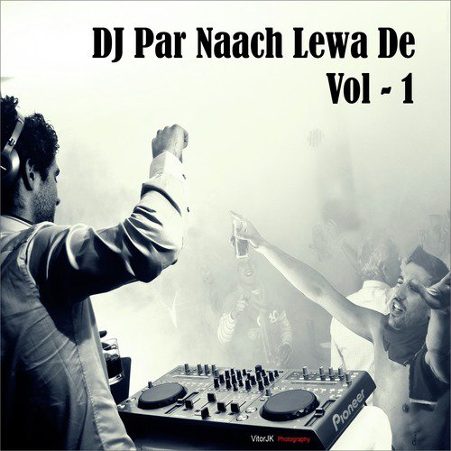 Koni Baithu Ricksaw Me by Mangal Singh - Download on PagalFree