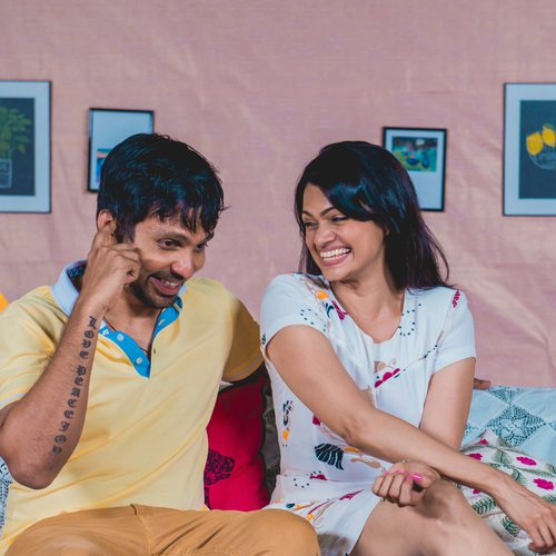 Elumiccham Pazham by Suchi and Ranjith - Download on PagalFree