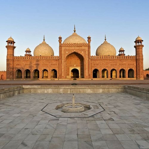 Meri Qismat Jaganay Ko by Labbayk, دعاء, نات وحمد - Download on PagalFree